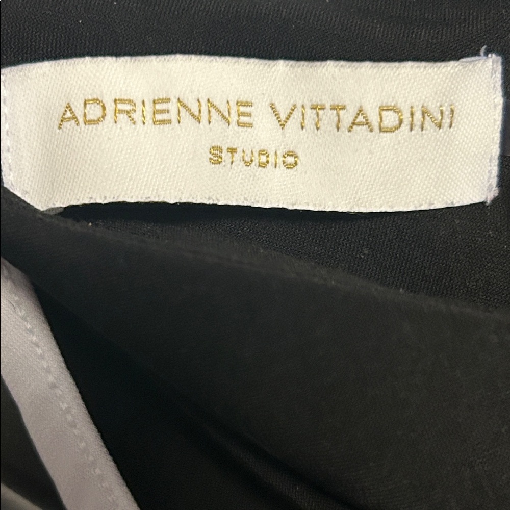 Adrienne Vittadini Black Blouse with White Trim - Picture 2 of 2